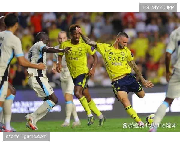 希克闪耀德甲，状态回暖领衔锋线助球队冲击新高峰