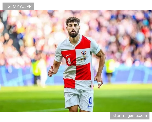 格瓦迪奥尔状态持续攀升，闪耀足坛成新星