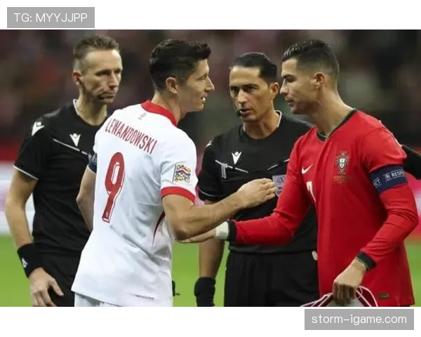 莱万多夫斯基破波兰国家队进球纪录，状态火热引关注