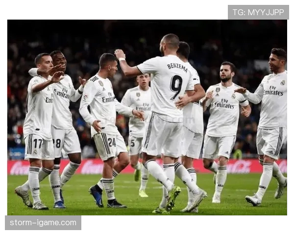 皇马关键战表现波动，对阵强队稳定性面临考验