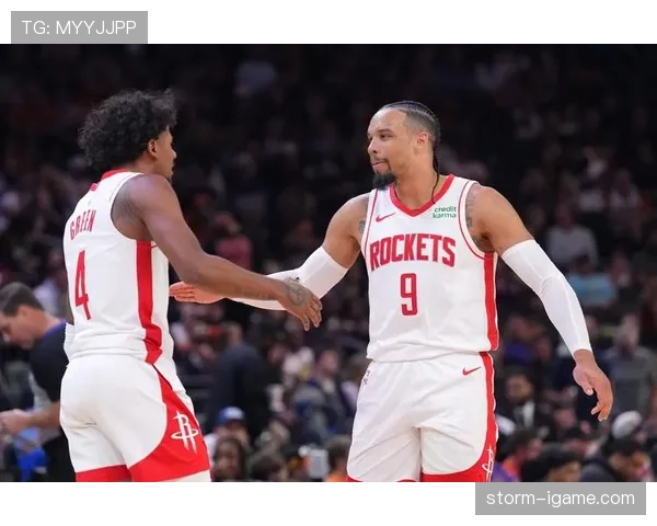 较上季杰伦·格林挡拆为申京制造空位得分更稳定